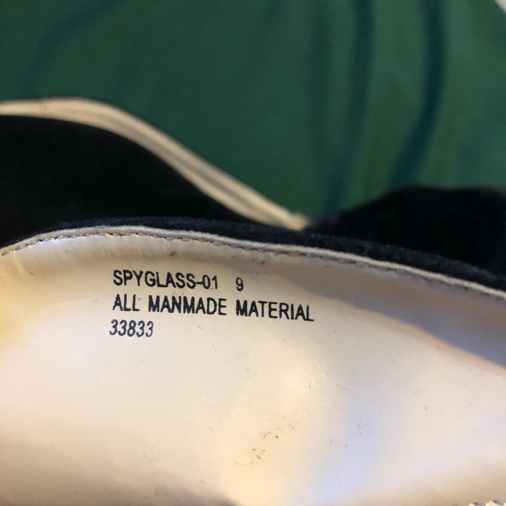 Basic Black Pumps - image 5